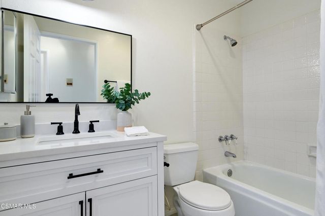 4345 Willow Glen Street, Calabasas, CA 91302