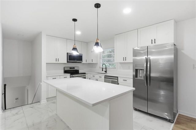 3647 Oregon Trail, Decatur, GA 30032