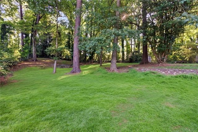 3647 Oregon Trail, Decatur, GA 30032