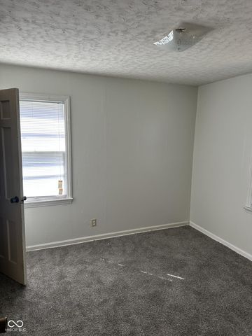 1120 Bomar Lane, Greenwood, IN 46142