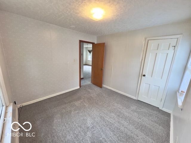 1120 Bomar Lane, Greenwood, IN 46142