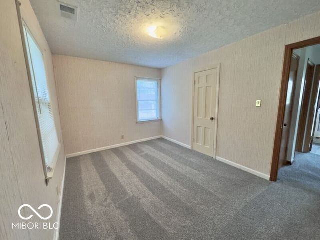 1120 Bomar Lane, Greenwood, IN 46142