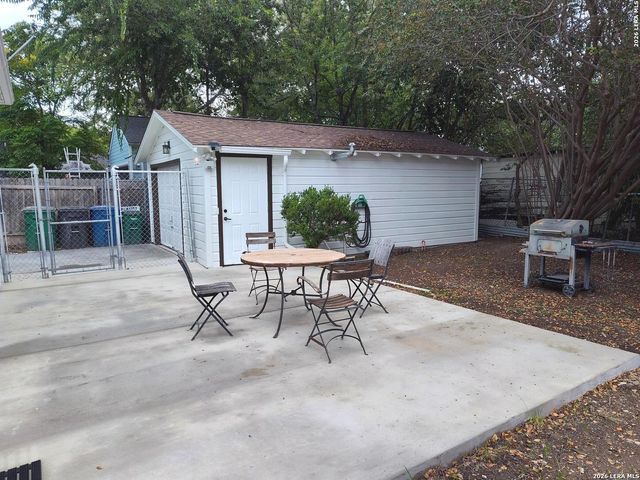 334 Pershing Ave, San Antonio, TX 78209