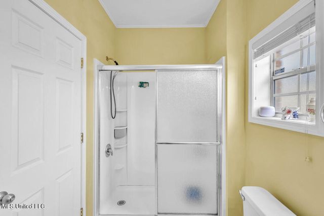 172 Hoxie Street, Biloxi, MS 39530