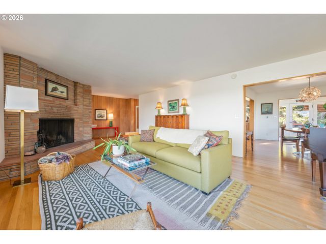 2260 Lincoln St, Eugene, OR 97405