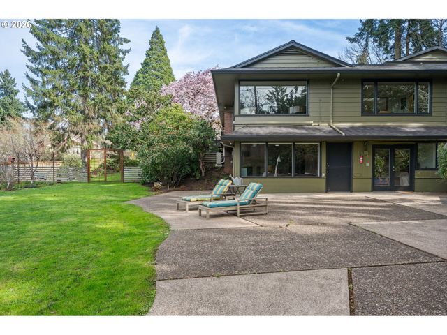 2260 Lincoln St, Eugene, OR 97405
