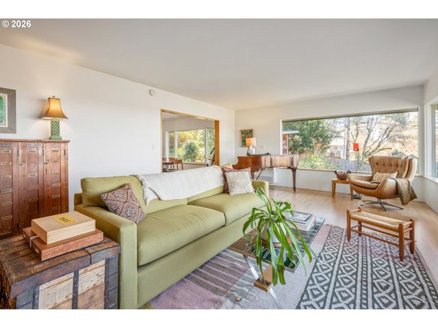 2260 Lincoln St, Eugene, OR 97405