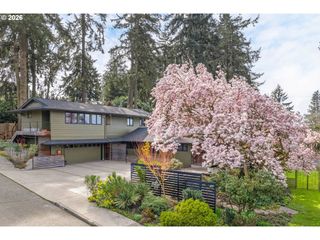 2260 Lincoln St, Eugene, OR 97405