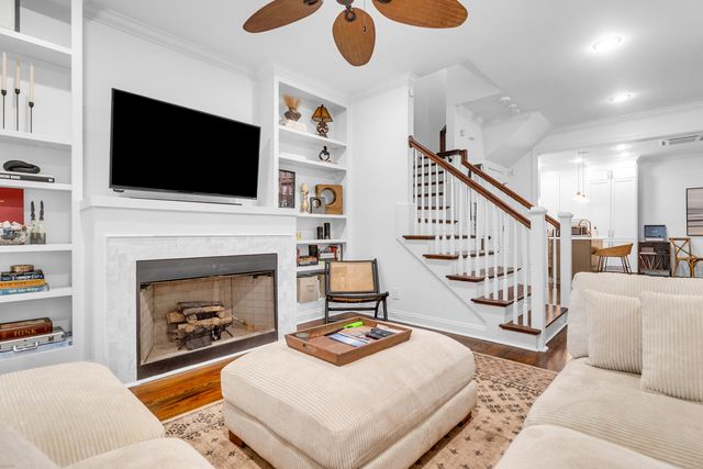 250 Coming Street, Charleston, SC 29403