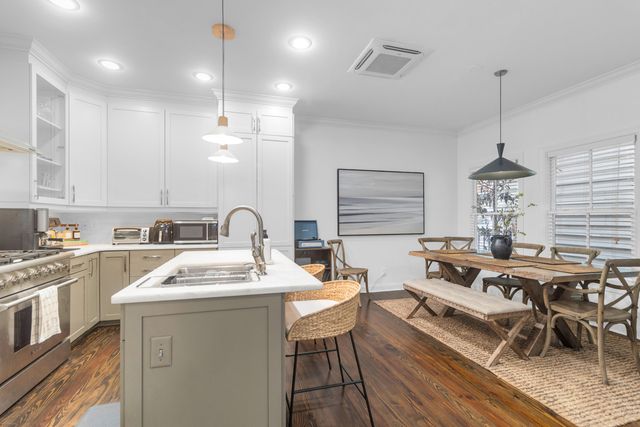 250 Coming Street, Charleston, SC 29403