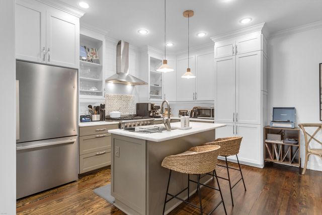 250 Coming Street, Charleston, SC 29403