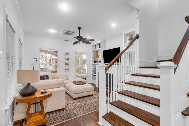 250 Coming Street, Charleston, SC 29403