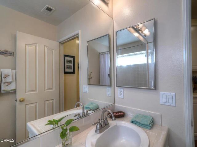 29047 Ironwood Lane, Saugus, CA 91390