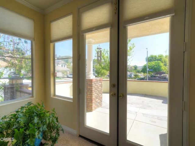 29047 Ironwood Lane, Saugus, CA 91390