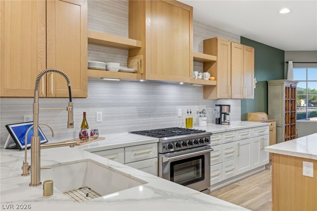 3110 Scotts Valley Drive, Henderson, NV 89052