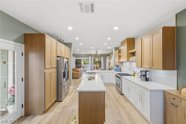 3110 Scotts Valley Drive, Henderson, NV 89052