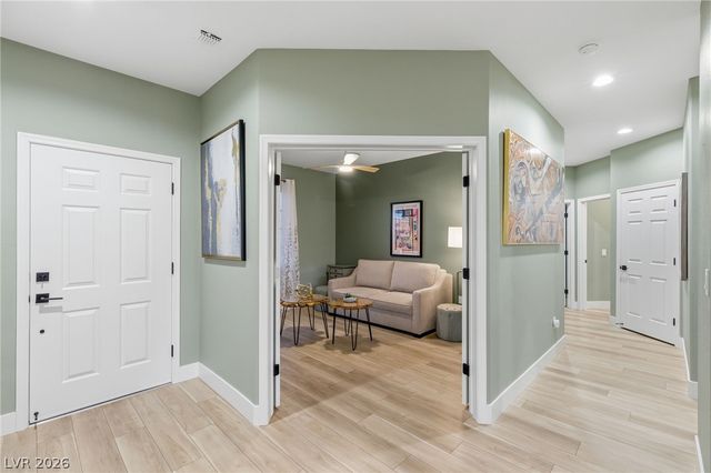 3110 Scotts Valley Drive, Henderson, NV 89052