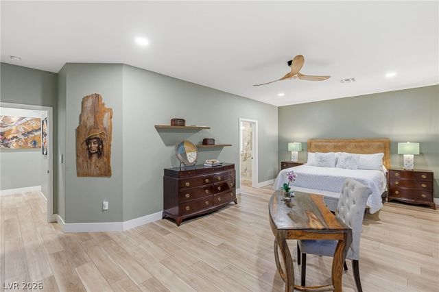 3110 Scotts Valley Drive, Henderson, NV 89052