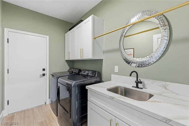 3110 Scotts Valley Drive, Henderson, NV 89052