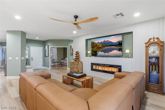 3110 Scotts Valley Drive, Henderson, NV 89052