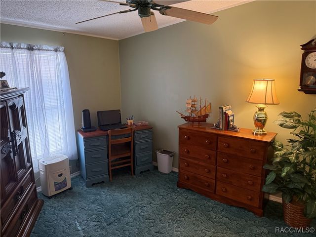 6820 W Mable Lane, Dunnellon, FL 34433