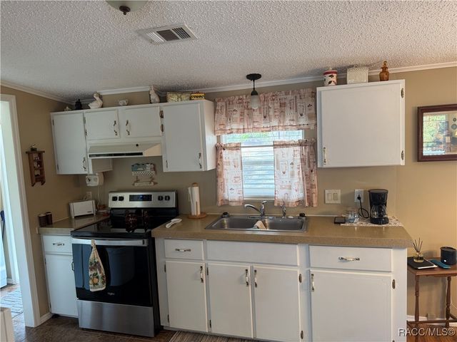 6820 W Mable Lane, Dunnellon, FL 34433