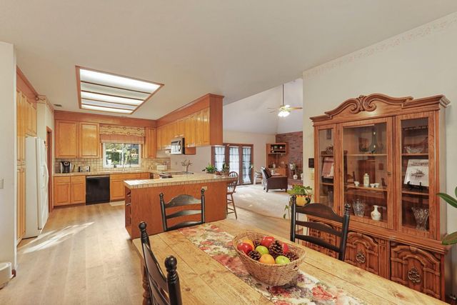 438 Cork Oak Way, Lodi, CA 95242