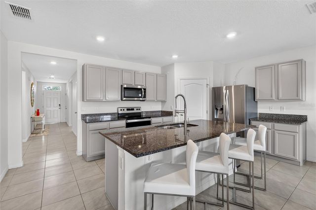 995 BROOKLET DR, Davenport, FL 33837