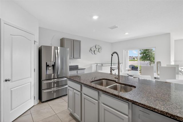 995 BROOKLET DR, Davenport, FL 33837
