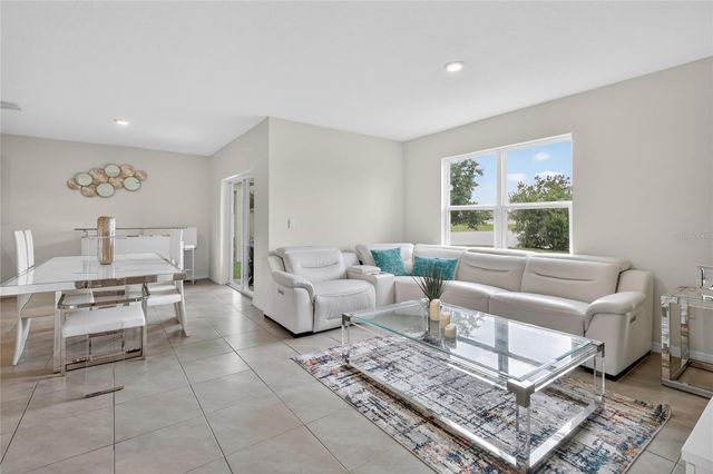 995 BROOKLET DR, Davenport, FL 33837