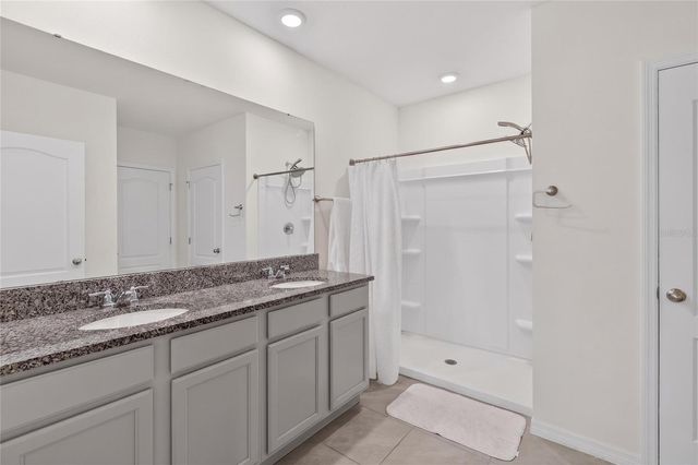 995 BROOKLET DR, Davenport, FL 33837