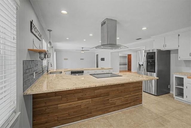 4122 Highpoint Drive S, Mobile, AL 36693