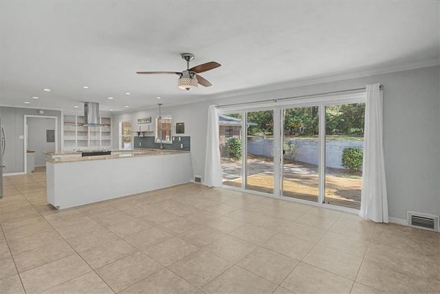 4122 Highpoint Drive S, Mobile, AL 36693