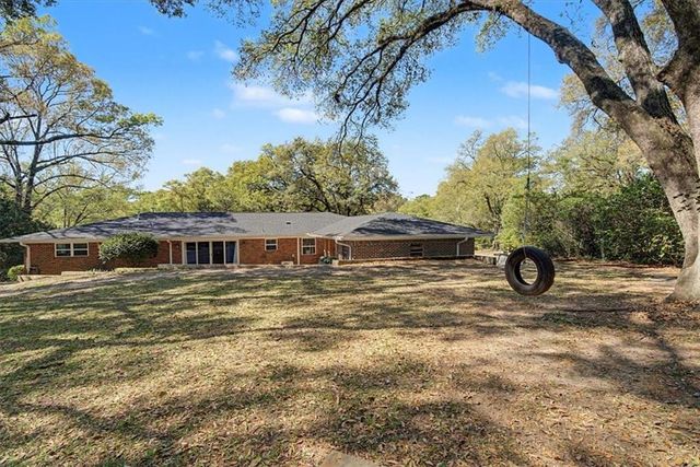 4122 Highpoint Drive S, Mobile, AL 36693