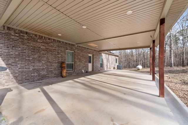 44 Stillwater Lane, Drasco, AR 72530