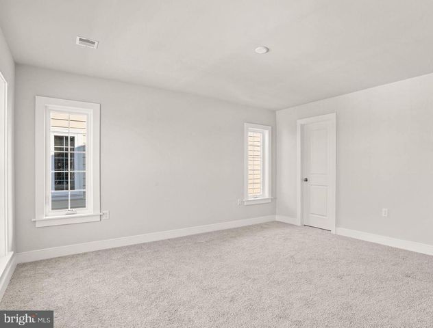 1129 COLLINA LN, Mount Joy, PA 17552