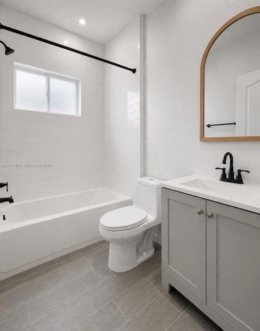 16347 NW 88th Pl, Miami Lakes, FL 33018