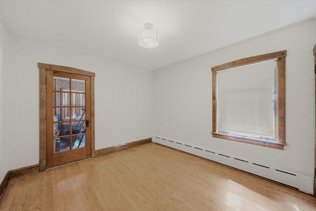 3811 N Francisco Avenue, Chicago, IL 60618