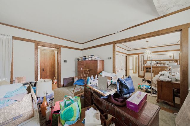 3811 N Francisco Avenue, Chicago, IL 60618