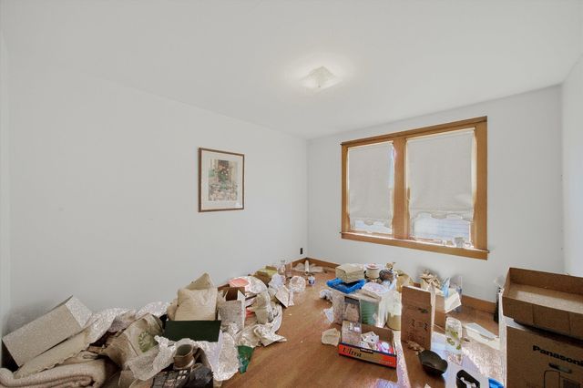 3811 N Francisco Avenue, Chicago, IL 60618