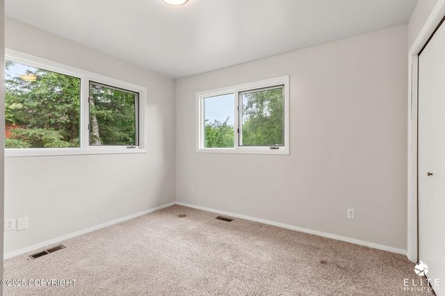 4060 N Bull Moose Drive, Wasilla, AK 99654