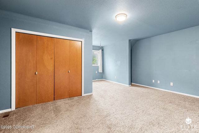 4060 N Bull Moose Drive, Wasilla, AK 99654