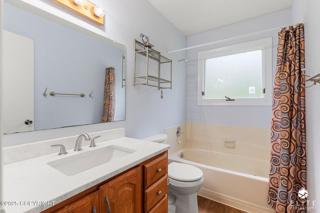 4060 N Bull Moose Drive, Wasilla, AK 99654