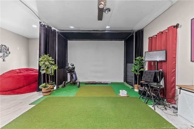 609 Thornbrooke Drive, Hope Mills, NC 28348