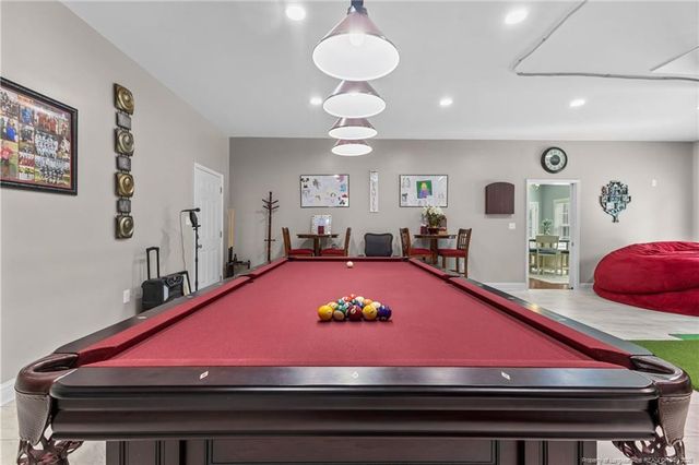 609 Thornbrooke Drive, Hope Mills, NC 28348