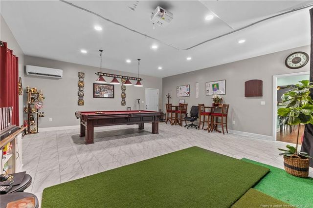 609 Thornbrooke Drive, Hope Mills, NC 28348