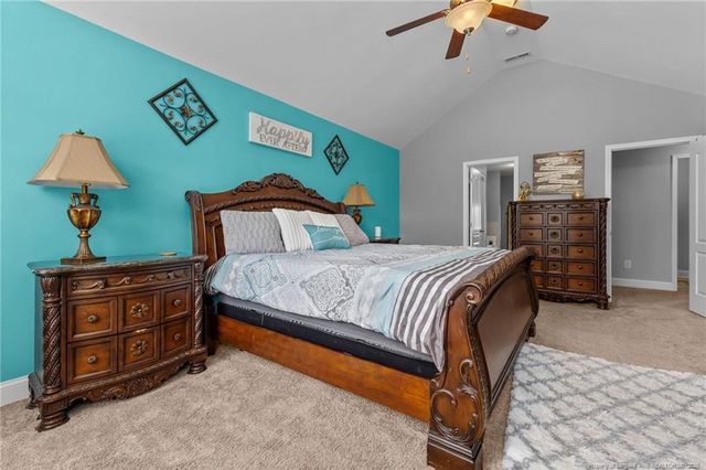 609 Thornbrooke Drive, Hope Mills, NC 28348