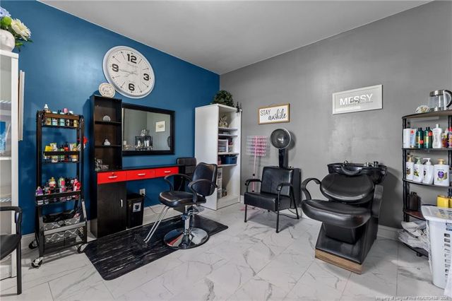 609 Thornbrooke Drive, Hope Mills, NC 28348