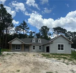 2915 W Goldenrod Drive, Beverly Hills, FL 34465