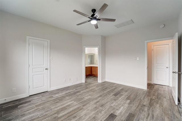315 Apache Field Lane, La Marque, TX 77568